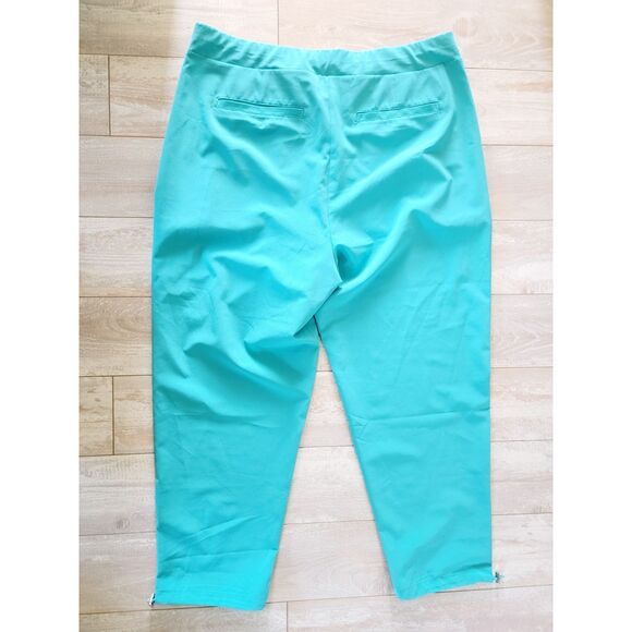 Chico's 1.5 Pull On Crop Pants Stretch Aqua Zip Pockets Flat Front M/L - Picture 2 of 6